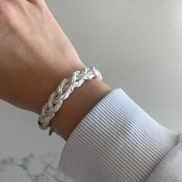 Guess White and Gold Pleather Bracelet - Picture 5 of 6